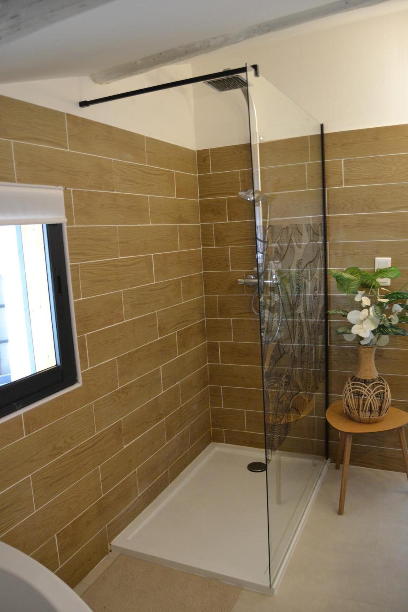 Bed and Breakfast La Cachette Aigues-Vives  Экстерьер фото